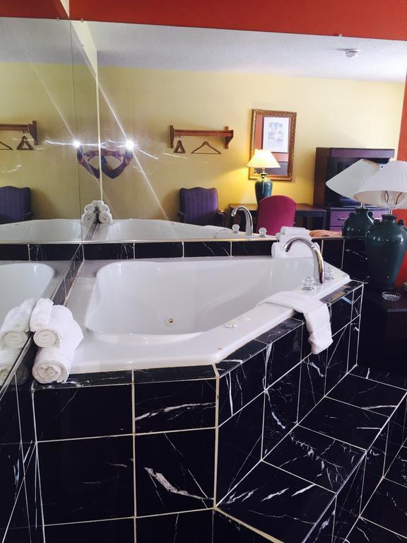 Super Inn Lodge West Phòng bức ảnh